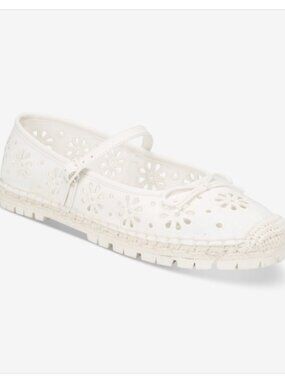 On 34th Cassiee Espadrille Flats White Eyelet